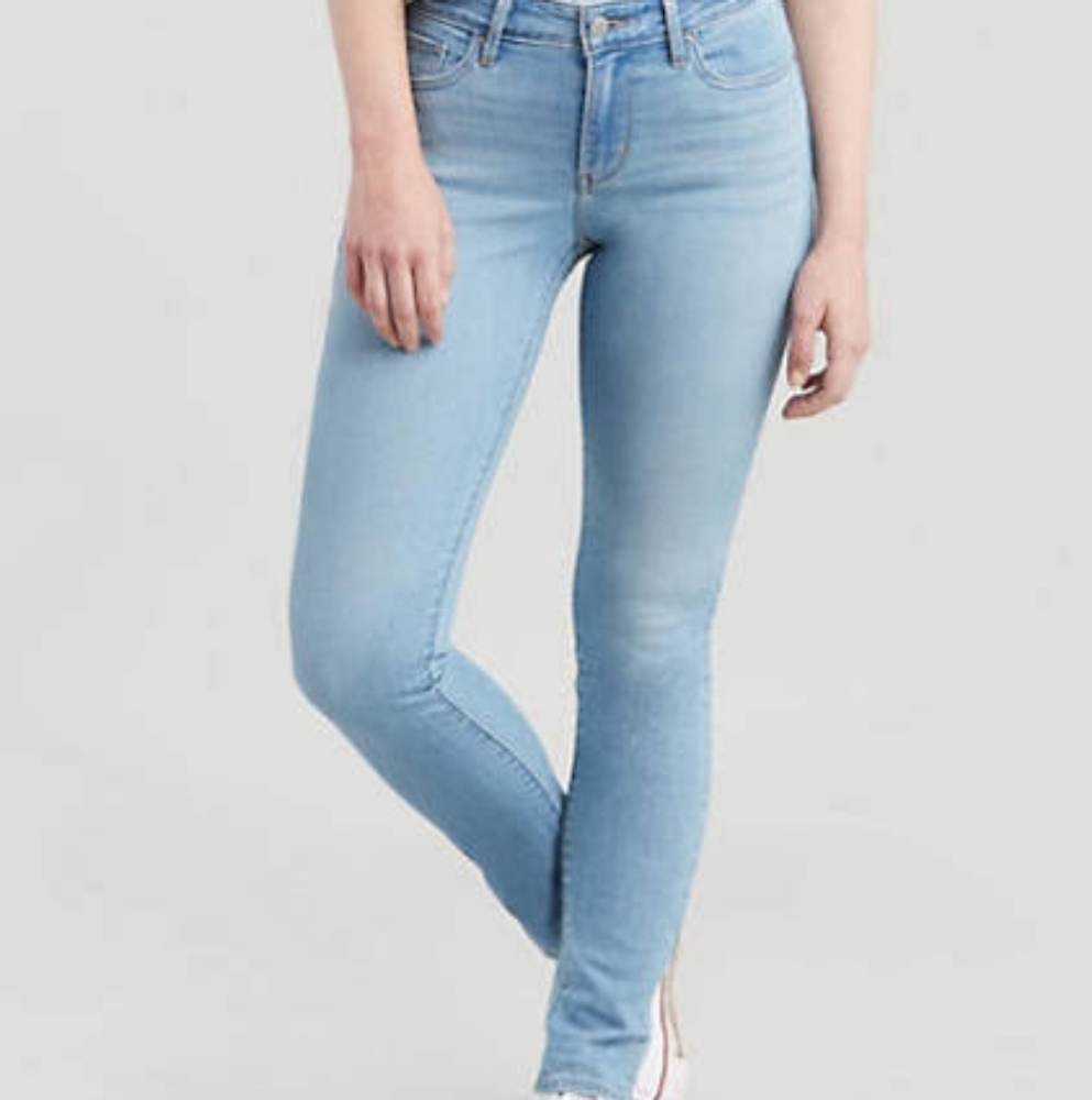 Levi 711 skinny blue jeans (24 waist-26" inseam)